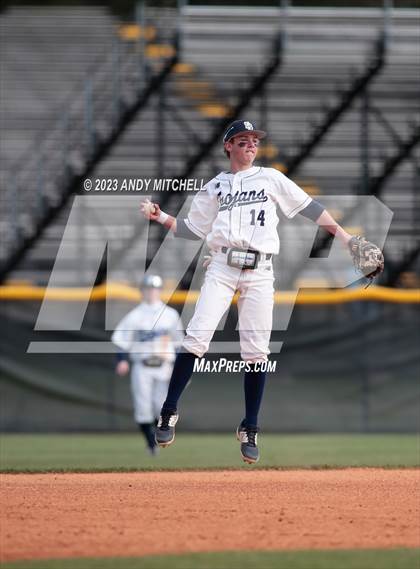 Thumbnail 2 in Soddy Daisy vs South Pittsburg (Wildcat Classic) photogallery.