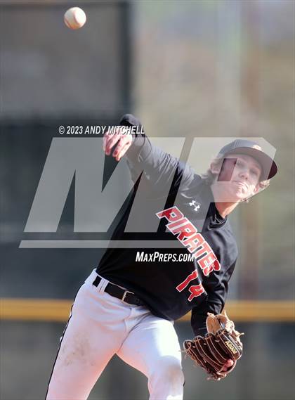 Thumbnail 3 in Soddy Daisy vs South Pittsburg (Wildcat Classic) photogallery.