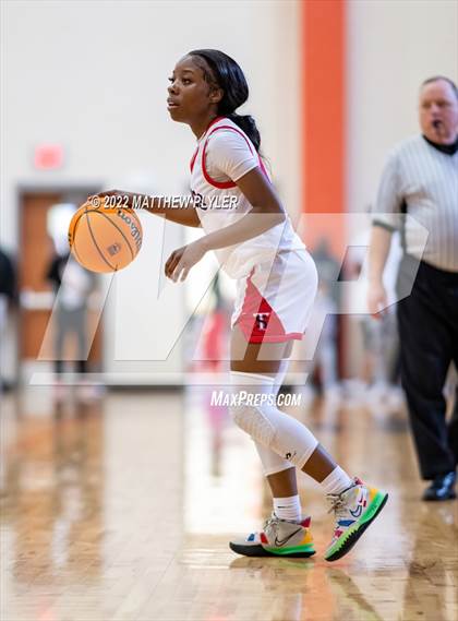 Thumbnail 1 in Terry Sanford vs. Northwood (NCHSAA 3A East Regional Final) photogallery.