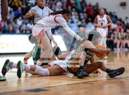 Thumbnail 3 in Terry Sanford vs. Northwood (NCHSAA 3A East Regional Final) photogallery.