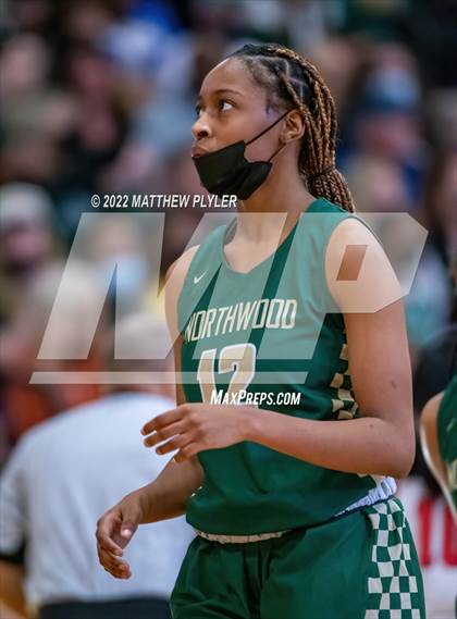 Thumbnail 2 in Terry Sanford vs. Northwood (NCHSAA 3A East Regional Final) photogallery.