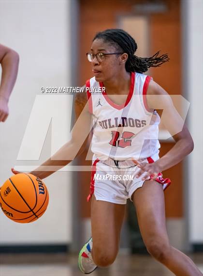 Thumbnail 2 in Terry Sanford vs. Northwood (NCHSAA 3A East Regional Final) photogallery.
