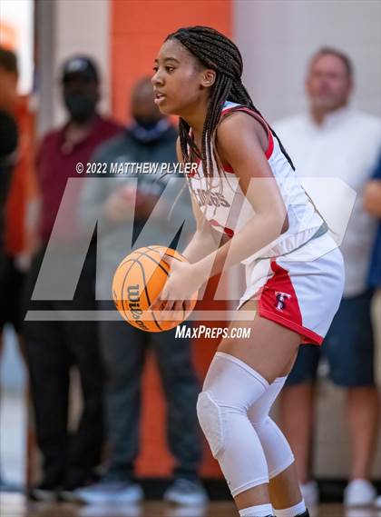 Thumbnail 1 in Terry Sanford vs. Northwood (NCHSAA 3A East Regional Final) photogallery.