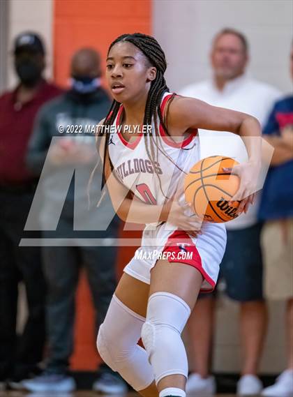Thumbnail 2 in Terry Sanford vs. Northwood (NCHSAA 3A East Regional Final) photogallery.
