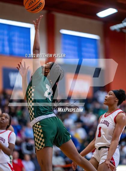 Thumbnail 1 in Terry Sanford vs. Northwood (NCHSAA 3A East Regional Final) photogallery.
