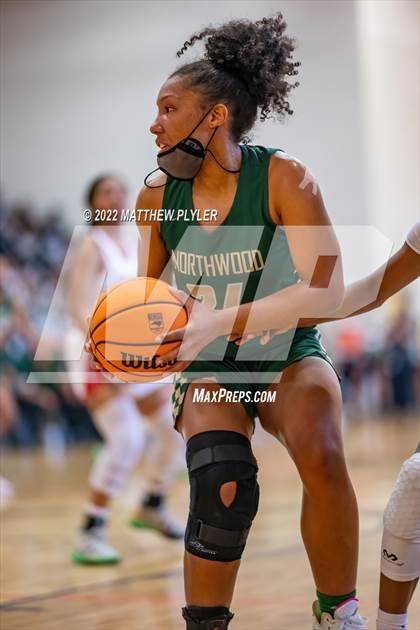 Thumbnail 3 in Terry Sanford vs. Northwood (NCHSAA 3A East Regional Final) photogallery.