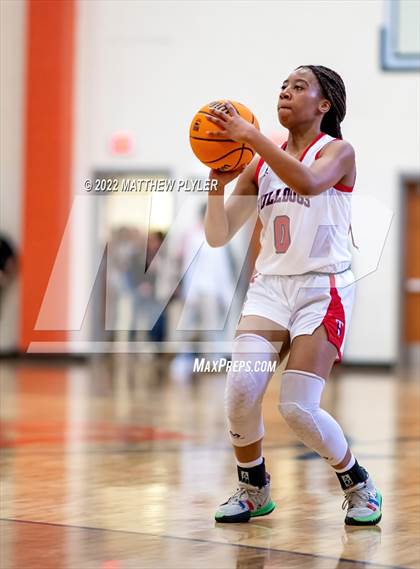 Thumbnail 1 in Terry Sanford vs. Northwood (NCHSAA 3A East Regional Final) photogallery.