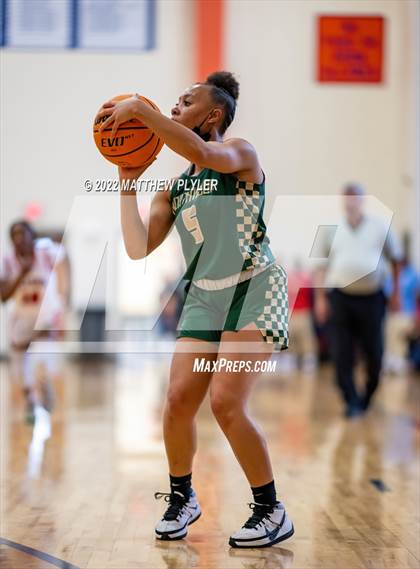 Thumbnail 1 in Terry Sanford vs. Northwood (NCHSAA 3A East Regional Final) photogallery.