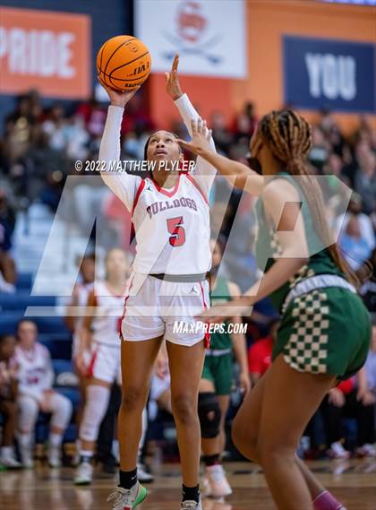 Thumbnail 1 in Terry Sanford vs. Northwood (NCHSAA 3A East Regional Final) photogallery.