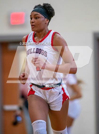 Thumbnail 1 in Terry Sanford vs. Northwood (NCHSAA 3A East Regional Final) photogallery.