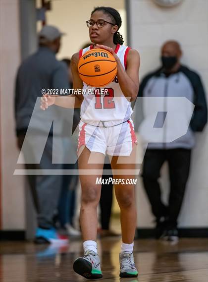 Thumbnail 3 in Terry Sanford vs. Northwood (NCHSAA 3A East Regional Final) photogallery.