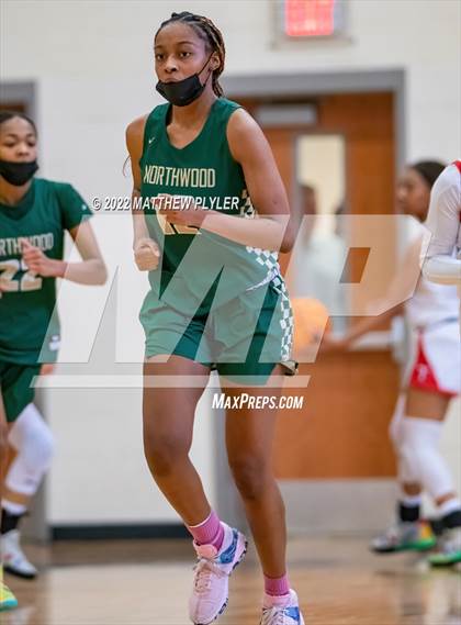 Thumbnail 3 in Terry Sanford vs. Northwood (NCHSAA 3A East Regional Final) photogallery.