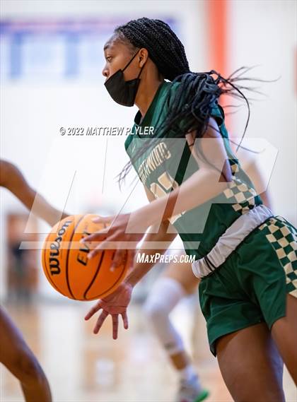 Thumbnail 2 in Terry Sanford vs. Northwood (NCHSAA 3A East Regional Final) photogallery.