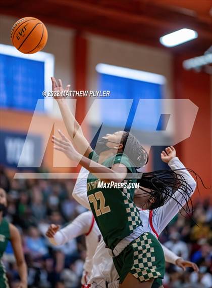 Thumbnail 2 in Terry Sanford vs. Northwood (NCHSAA 3A East Regional Final) photogallery.