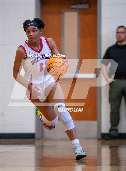 Thumbnail 3 in Terry Sanford vs. Northwood (NCHSAA 3A East Regional Final) photogallery.