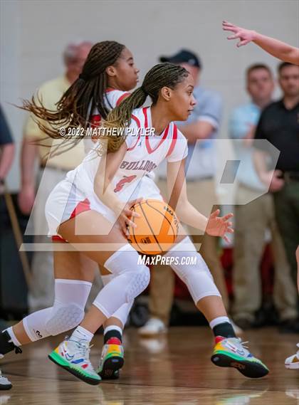 Thumbnail 2 in Terry Sanford vs. Northwood (NCHSAA 3A East Regional Final) photogallery.