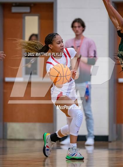 Thumbnail 2 in Terry Sanford vs. Northwood (NCHSAA 3A East Regional Final) photogallery.