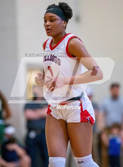 Thumbnail 2 in Terry Sanford vs. Northwood (NCHSAA 3A East Regional Final) photogallery.