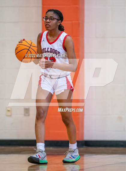 Thumbnail 3 in Terry Sanford vs. Northwood (NCHSAA 3A East Regional Final) photogallery.