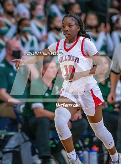 Thumbnail 1 in Terry Sanford vs. Northwood (NCHSAA 3A East Regional Final) photogallery.