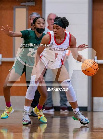 Thumbnail 1 in Terry Sanford vs. Northwood (NCHSAA 3A East Regional Final) photogallery.