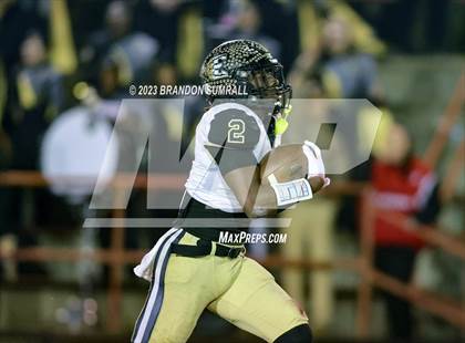 Thumbnail 3 in Elba @ Maplesville (AHSAA 1A Quarterfinal) photogallery.