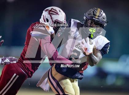 Thumbnail 3 in Elba @ Maplesville (AHSAA 1A Quarterfinal) photogallery.