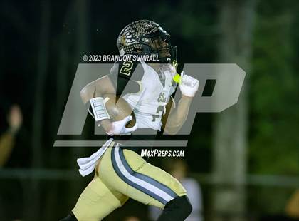 Thumbnail 2 in Elba @ Maplesville (AHSAA 1A Quarterfinal) photogallery.