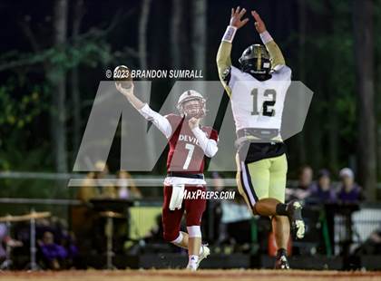 Thumbnail 1 in Elba @ Maplesville (AHSAA 1A Quarterfinal) photogallery.