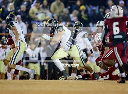 Thumbnail 3 in Elba @ Maplesville (AHSAA 1A Quarterfinal) photogallery.
