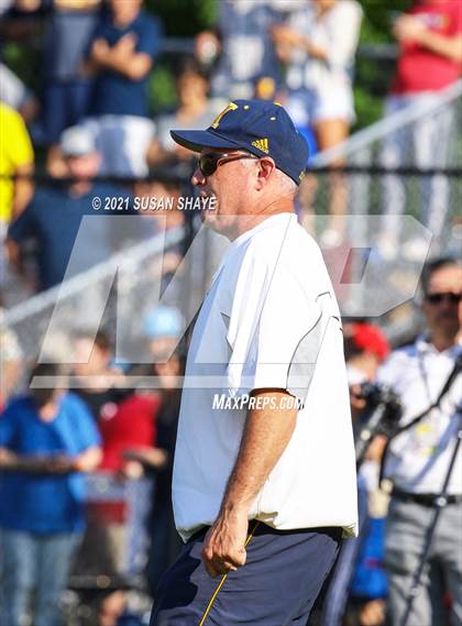 Thumbnail 1 in Xaverian Brothers @ Leominster (MIAA Division 1 Final) photogallery.