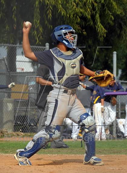 Thumbnail 1 in Summit vs. Carter photogallery.