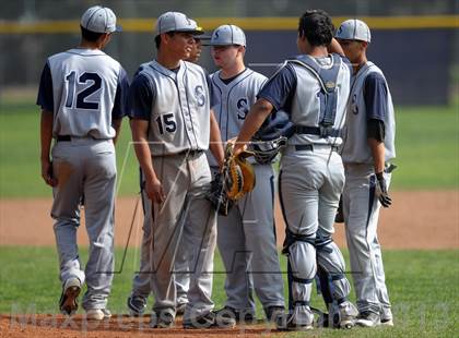 Thumbnail 2 in Summit vs. Carter photogallery.