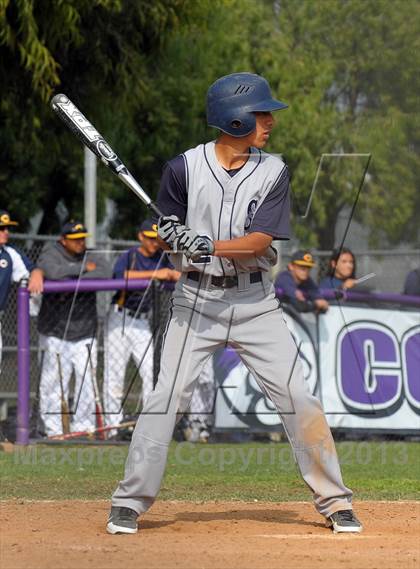 Thumbnail 1 in Summit vs. Carter photogallery.