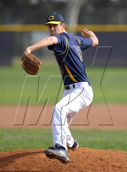 Thumbnail 1 in Summit vs. Carter photogallery.