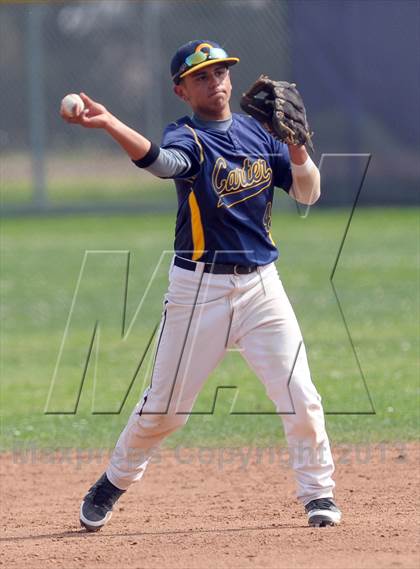 Thumbnail 3 in Summit vs. Carter photogallery.