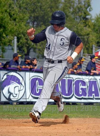 Thumbnail 1 in Summit vs. Carter photogallery.