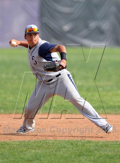 Thumbnail 1 in Summit vs. Carter photogallery.