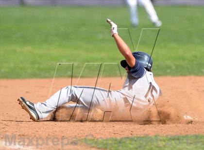Thumbnail 3 in Summit vs. Carter photogallery.
