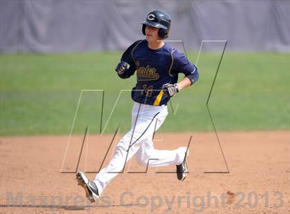 Thumbnail 3 in Summit vs. Carter photogallery.