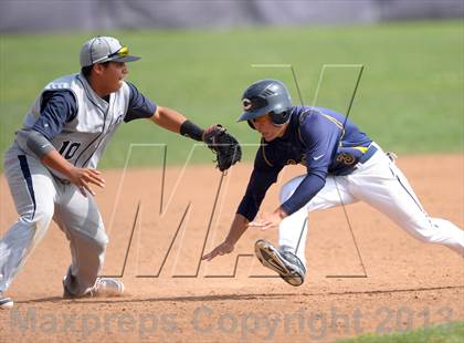 Thumbnail 2 in Summit vs. Carter photogallery.