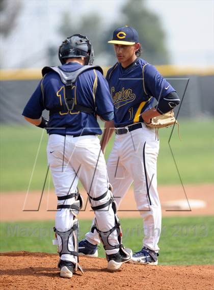 Thumbnail 2 in Summit vs. Carter photogallery.