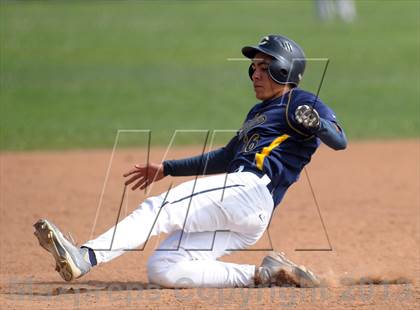 Thumbnail 1 in Summit vs. Carter photogallery.