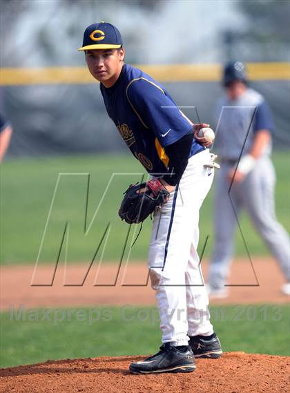Thumbnail 1 in Summit vs. Carter photogallery.