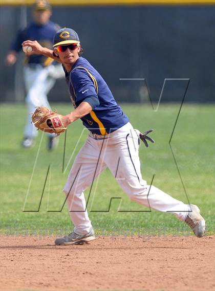 Thumbnail 3 in Summit vs. Carter photogallery.