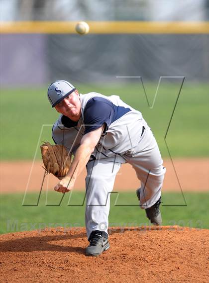 Thumbnail 2 in Summit vs. Carter photogallery.