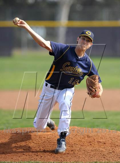 Thumbnail 3 in Summit vs. Carter photogallery.
