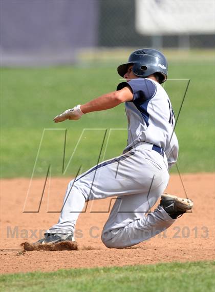 Thumbnail 2 in Summit vs. Carter photogallery.