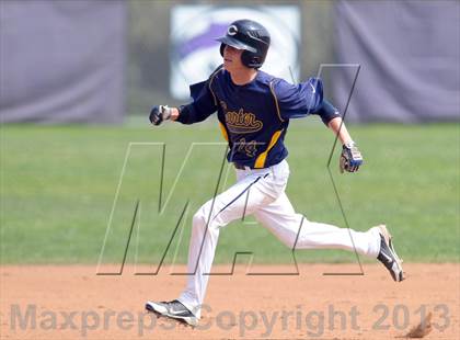 Thumbnail 1 in Summit vs. Carter photogallery.