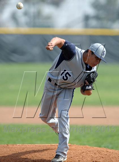 Thumbnail 1 in Summit vs. Carter photogallery.